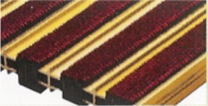 einfach, gefärbt (rot), Messing-Profil, 18 mm